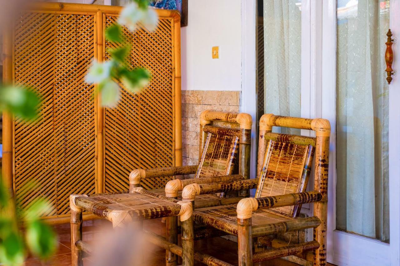 Oyo 1373 Chili Gili Hotel Gili Trawangan Bagian luar foto