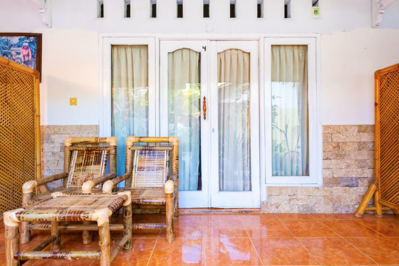 Oyo 1373 Chili Gili Hotel Gili Trawangan Bagian luar foto