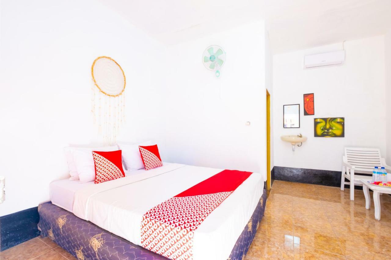 Oyo 1373 Chili Gili Hotel Gili Trawangan Bagian luar foto